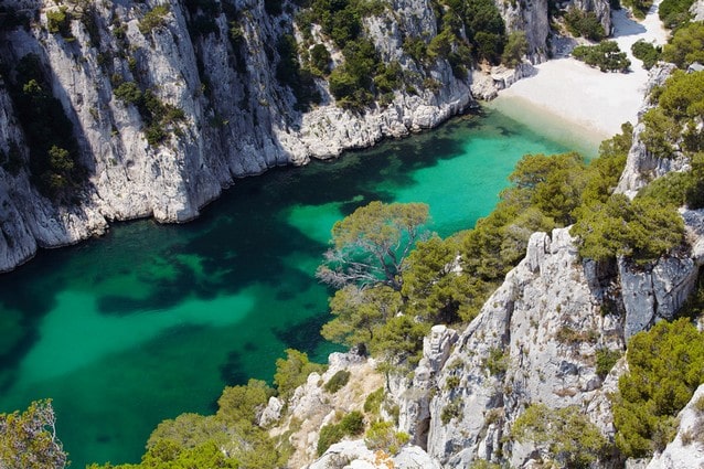 útesy calanques v Cassis